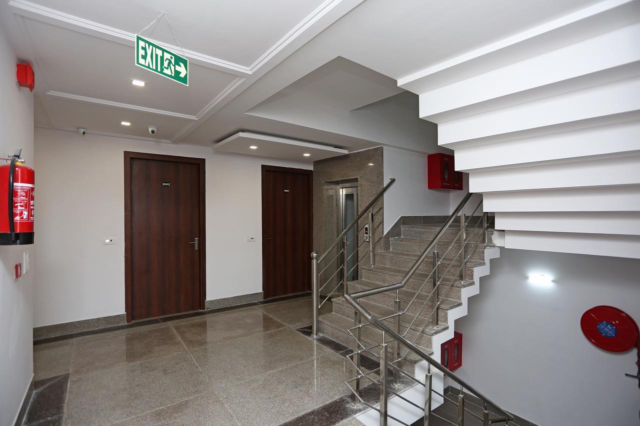 Hotel Arch - Near Aerocity New Delhi Bagian luar foto