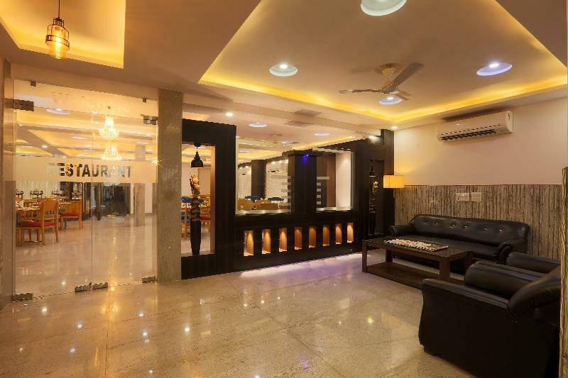 Hotel Arch - Near Aerocity New Delhi Bagian luar foto